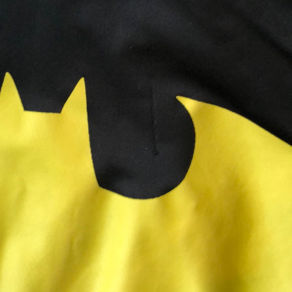Boys | Batman Dry Fit Tee Shirt - Picture 4 of 5